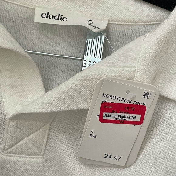 Elodie White Collared Cropped Tee - Picture 3 of 3